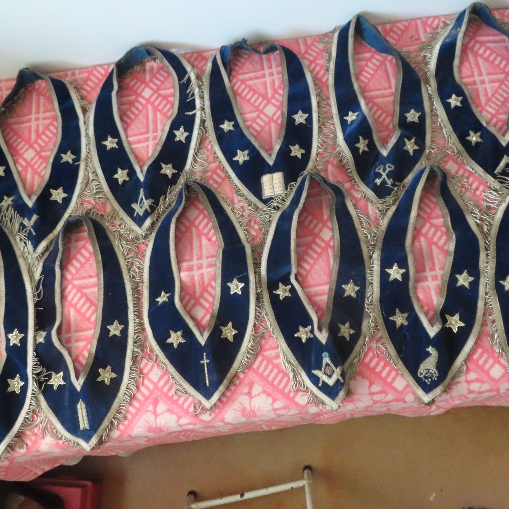 Antique Masonic Collar MFG By C.E. Ward Co. New London Ohio lot of 11 30s 40s